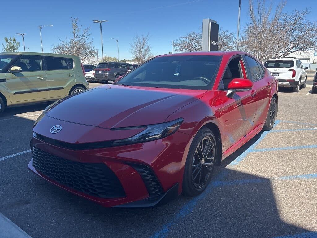 2025 TOYOTA Camry