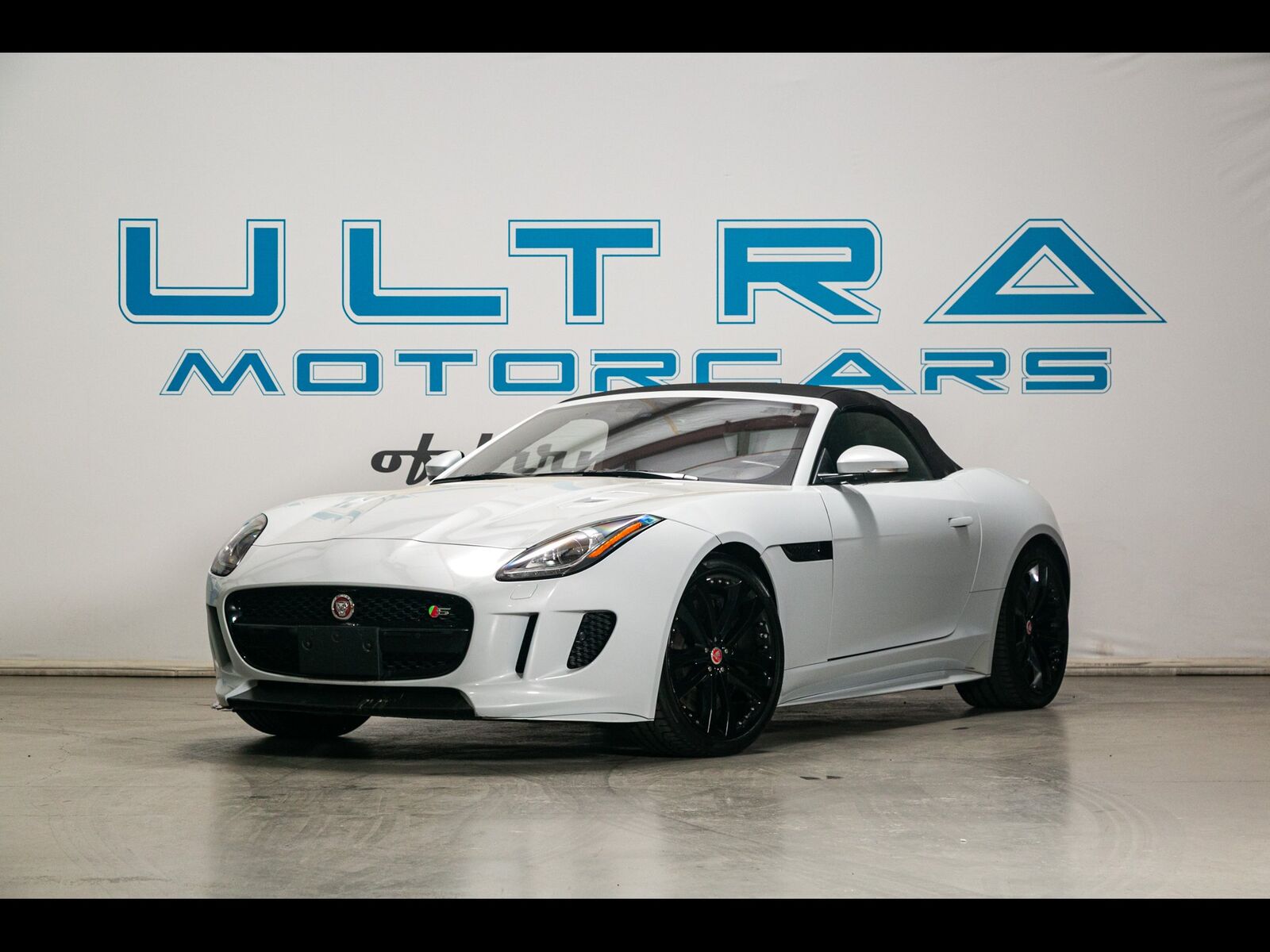2017 JAGUAR F-Type
