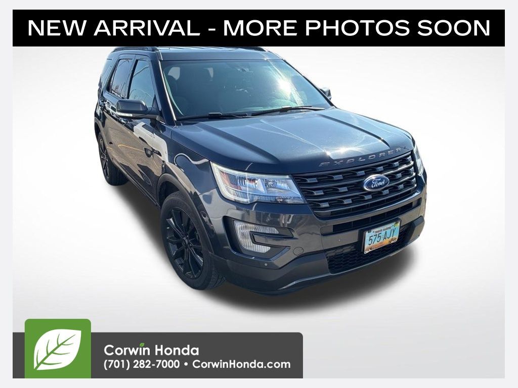 2017 FORD Explorer