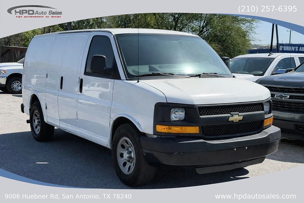 2012 CHEVROLET Express