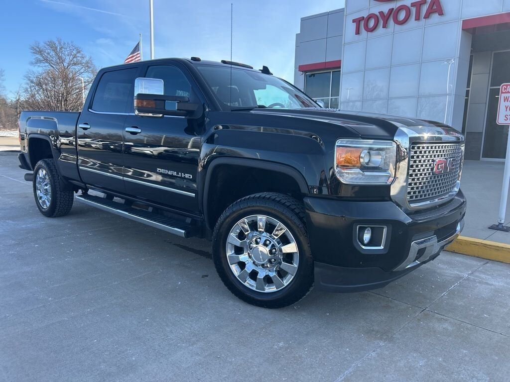 2016 GMC Sierra