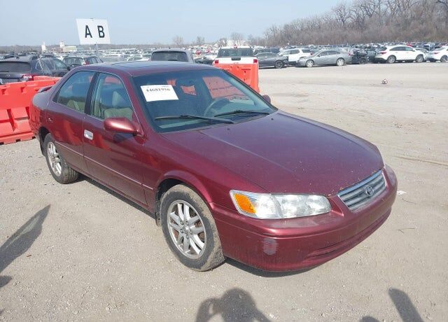 2001 TOYOTA Camry