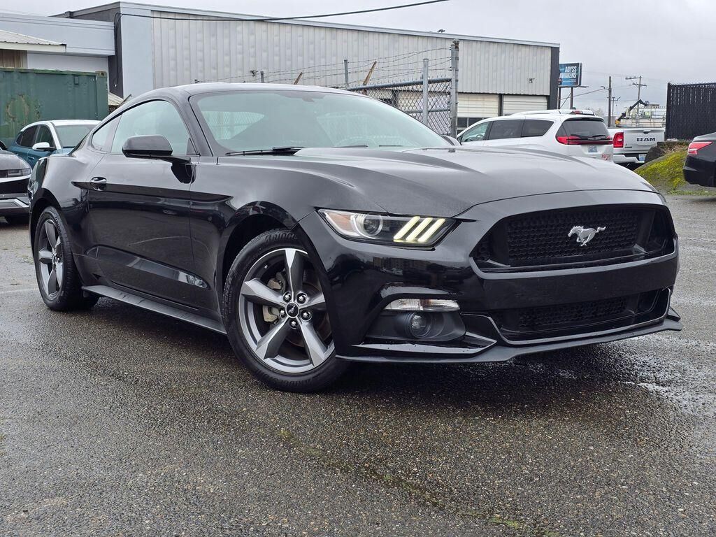 2017 FORD Mustang