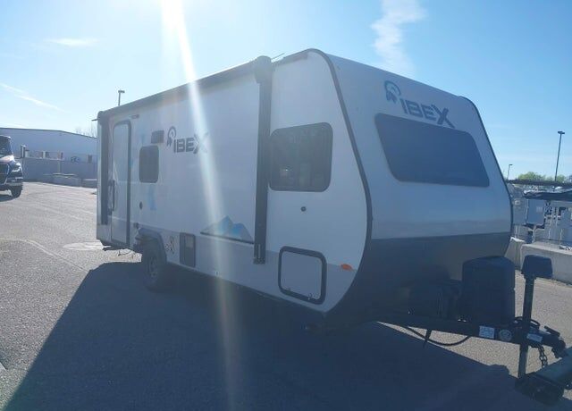 2021 FOREST RIVER IBEX