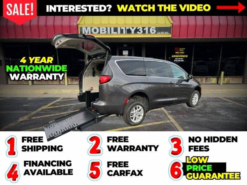 2022 CHRYSLER Pacifica