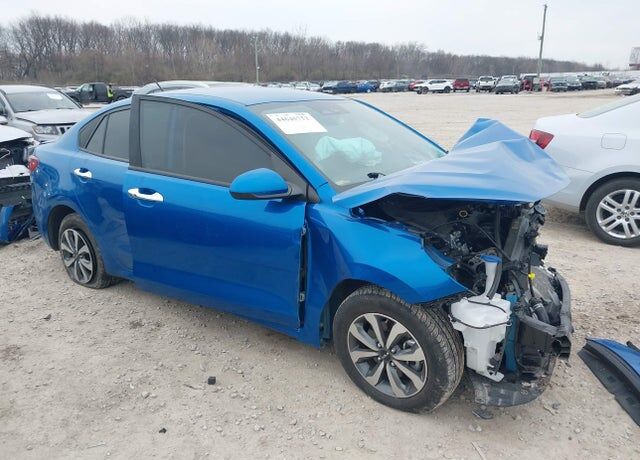 2023 KIA Rio
