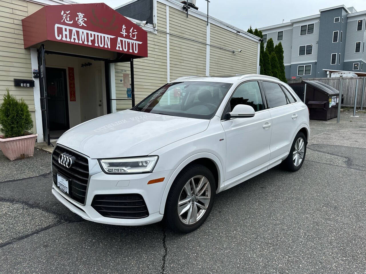 2018 AUDI Q3