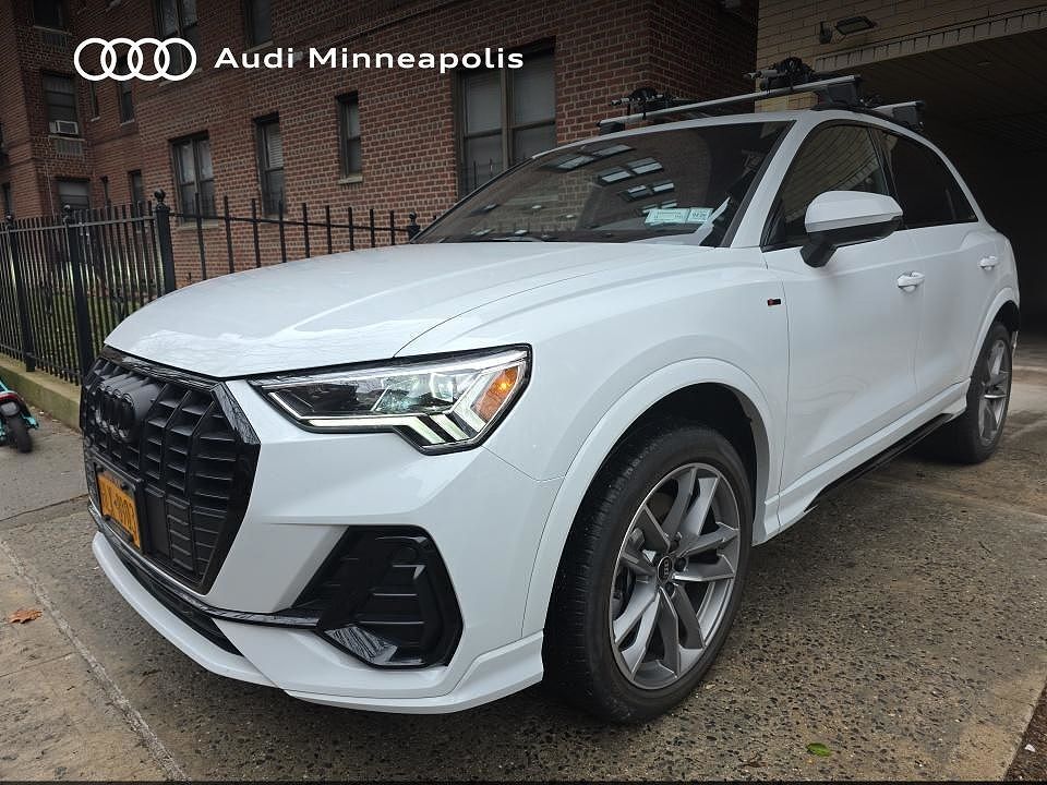 2023 AUDI Q3