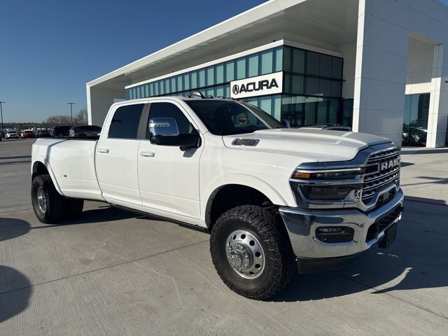 2025 RAM 3500