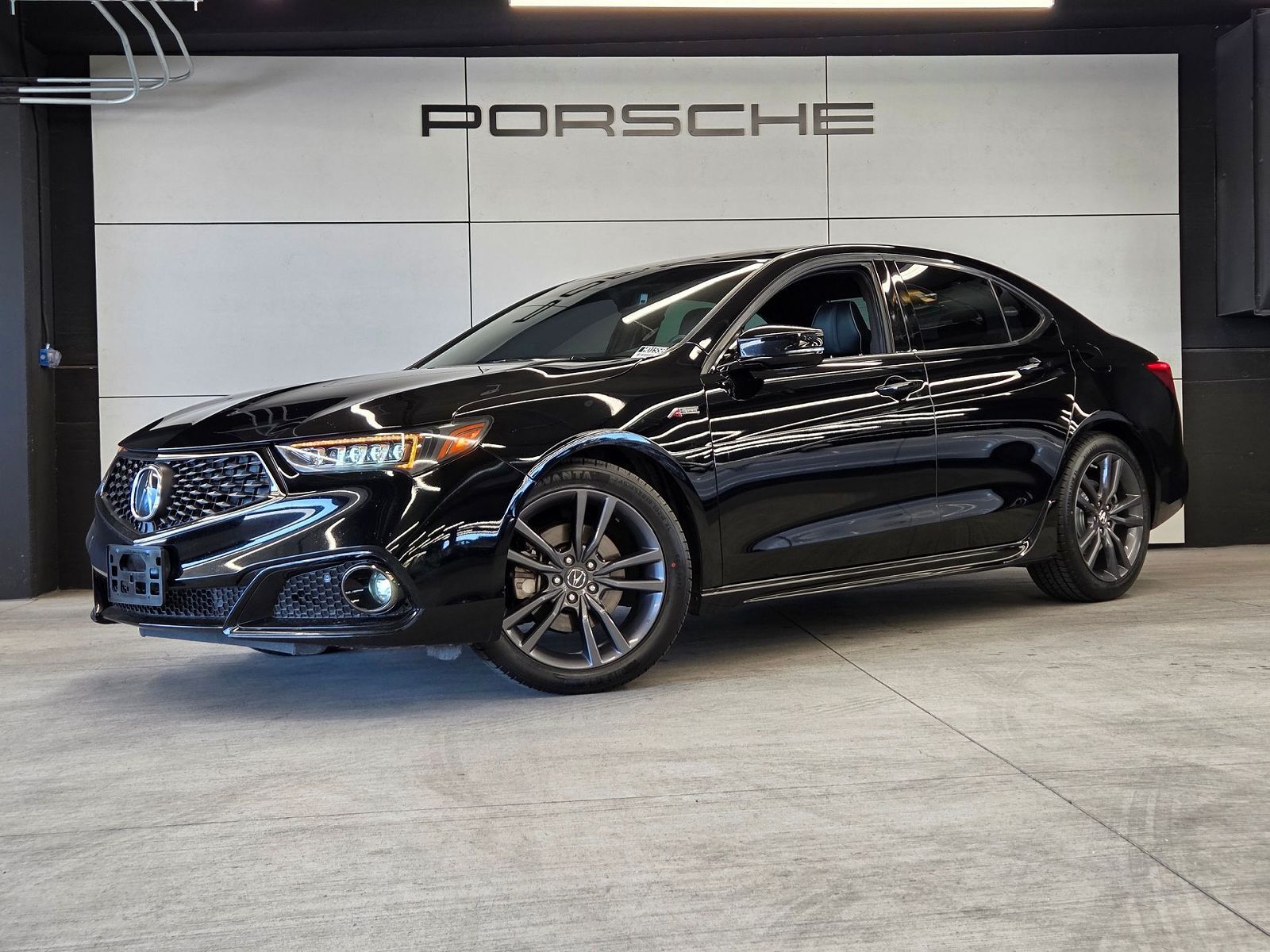 2019 ACURA TLX