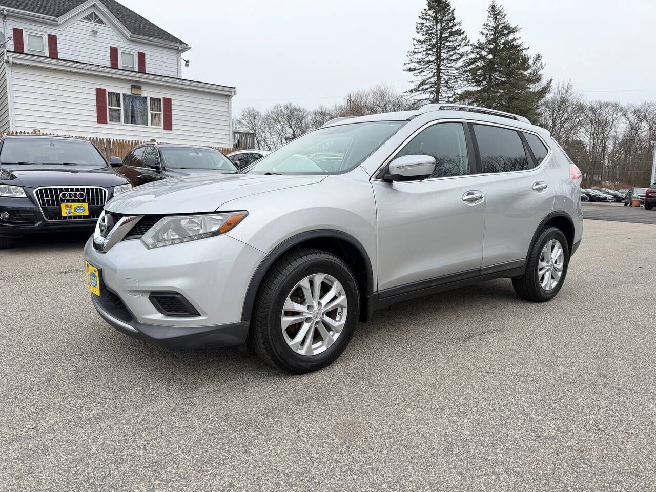 2015 NISSAN Rogue