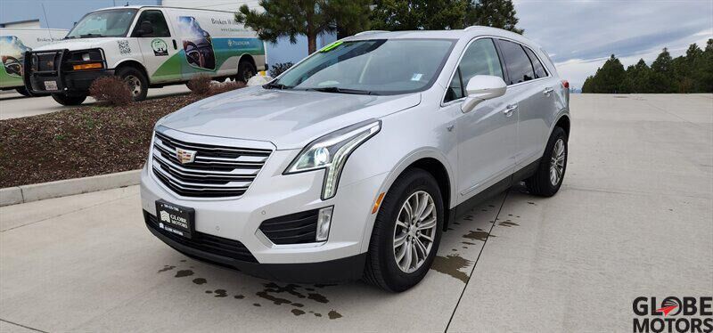 2017 CADILLAC XT5