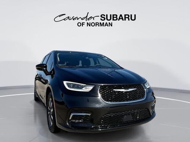 2022 CHRYSLER Pacifica