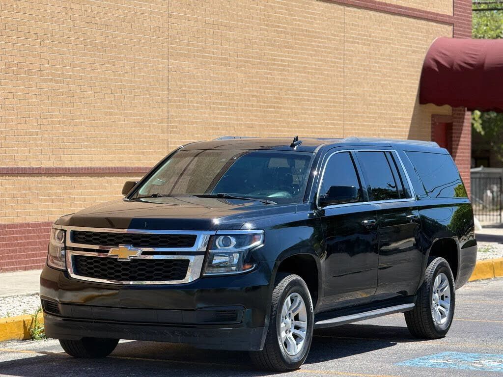 2018 CHEVROLET Suburban