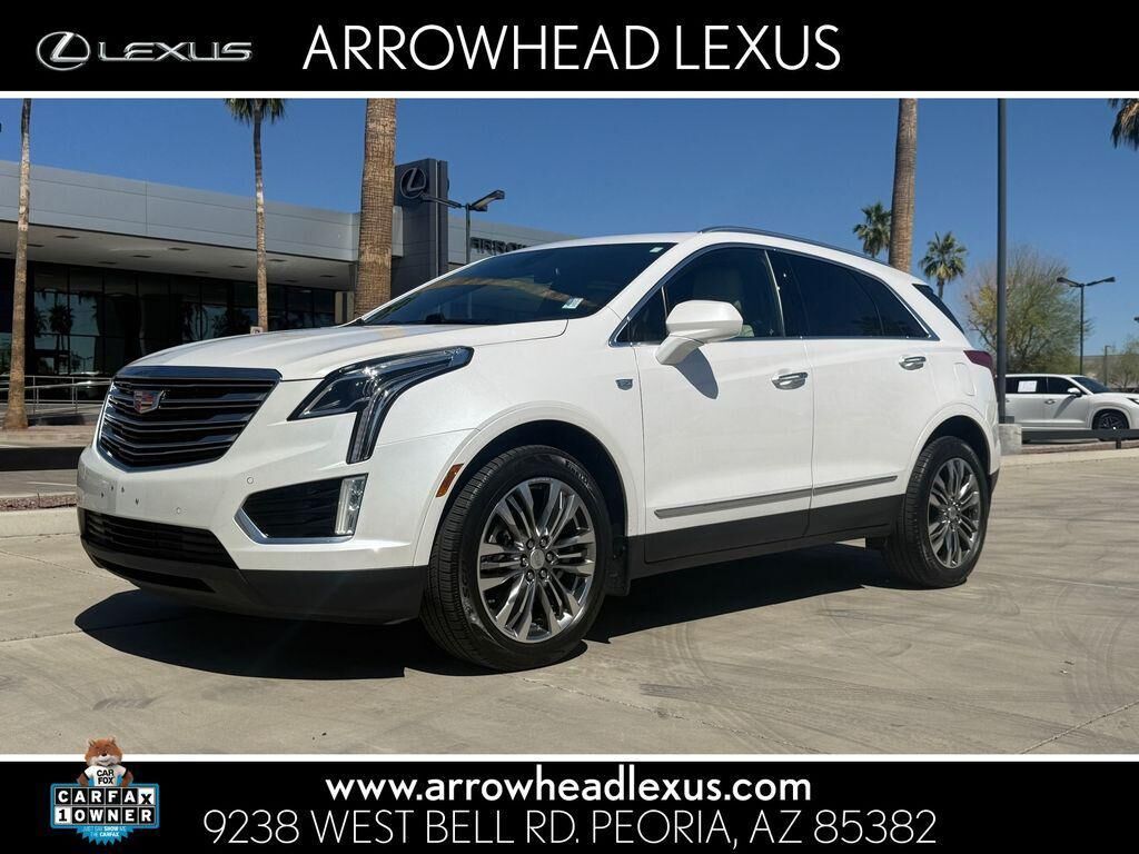 2017 CADILLAC XT5