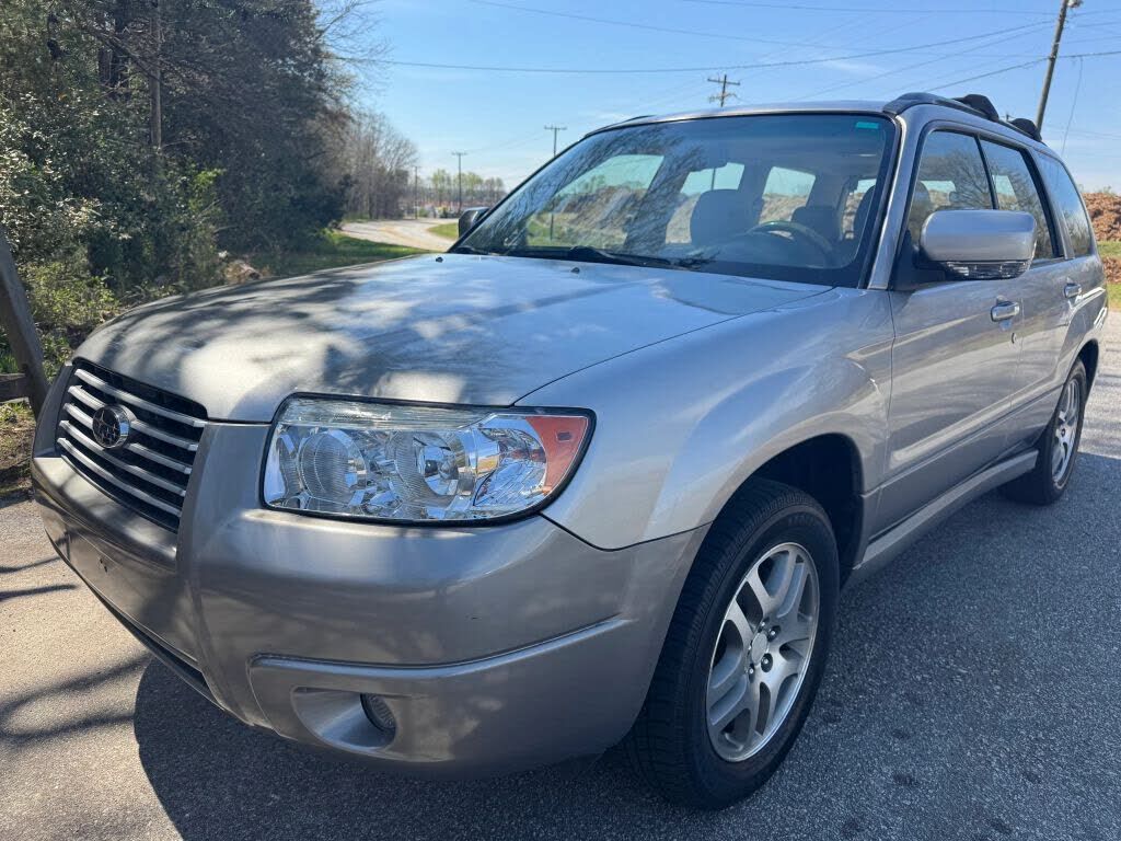 2006 SUBARU Forester