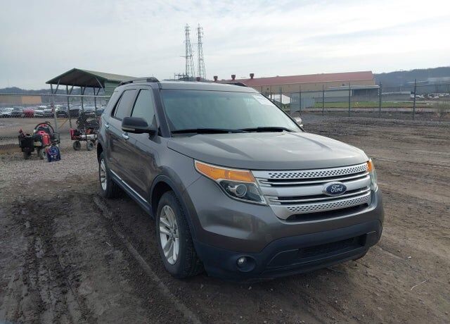 2011 FORD Explorer