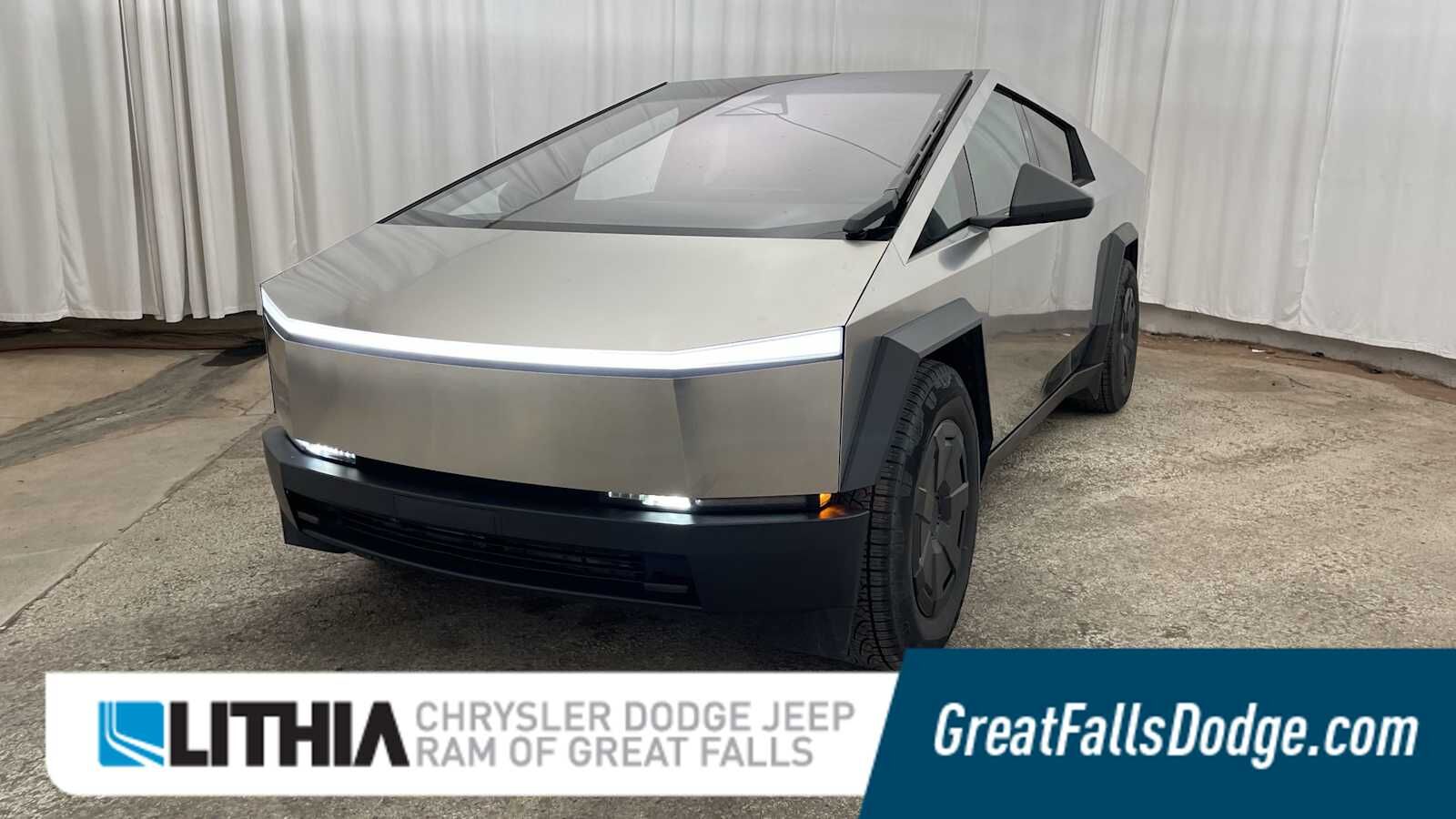 2024 TESLA Cybertruck
