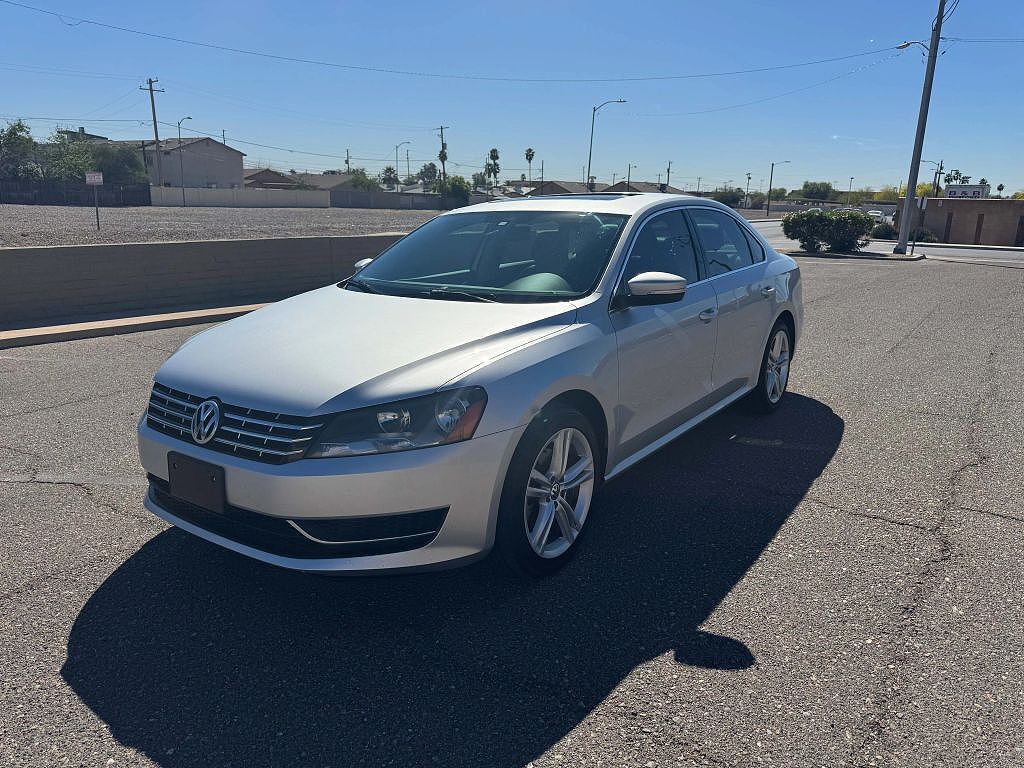 2014 VOLKSWAGEN Passat