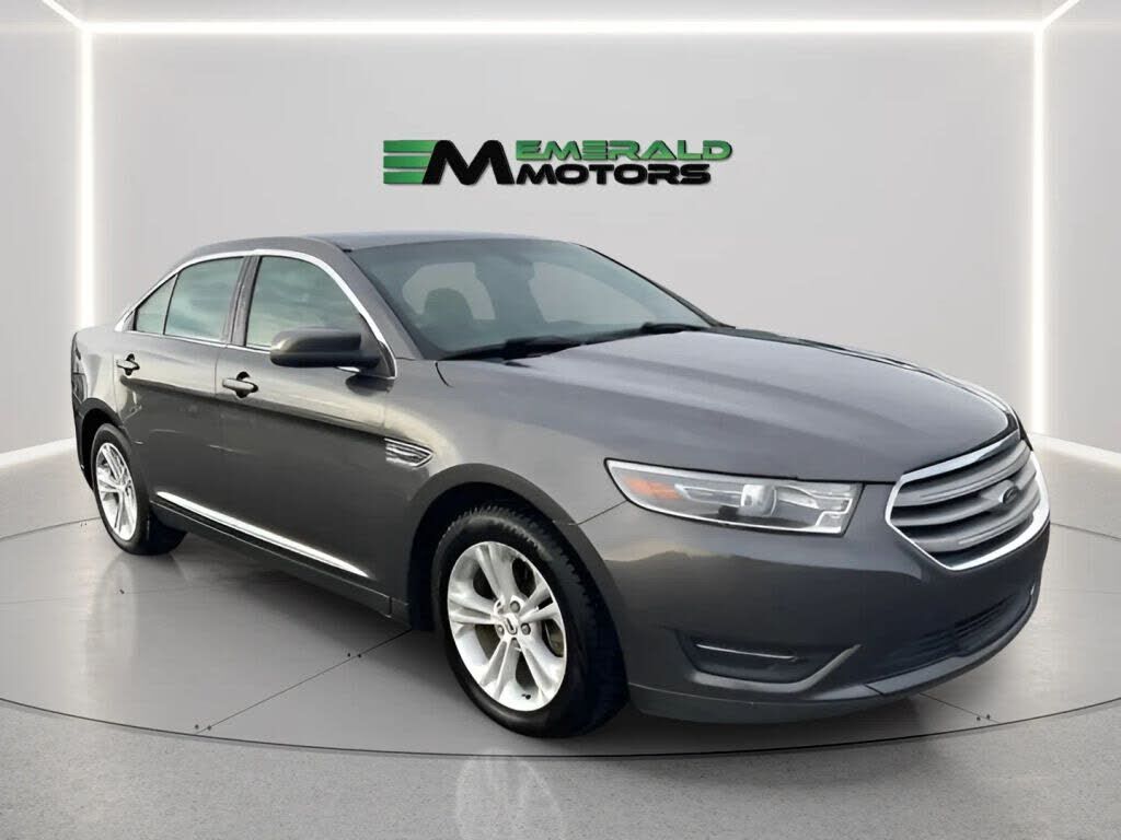 2017 FORD Taurus
