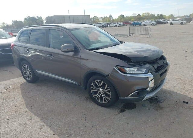 2016 MITSUBISHI Outlander