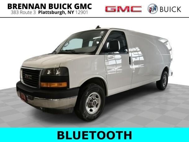 2022 GMC Savana