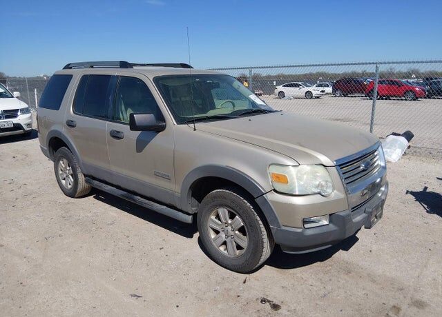 2006 FORD Explorer