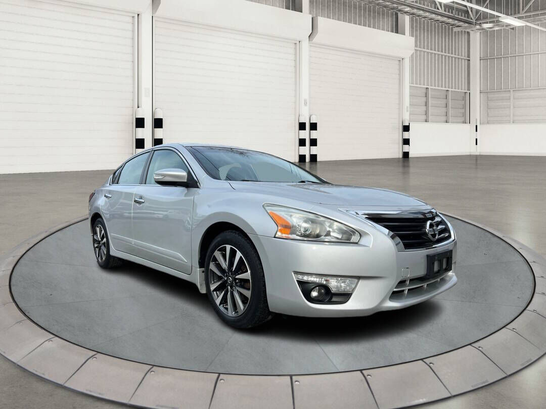 2015 NISSAN Altima