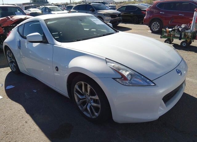 2010 NISSAN 370Z