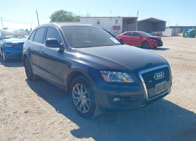 2010 AUDI Q5