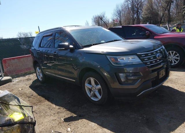 2016 FORD Explorer