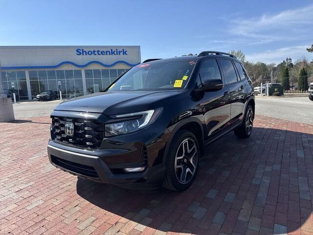 2023 HONDA Passport