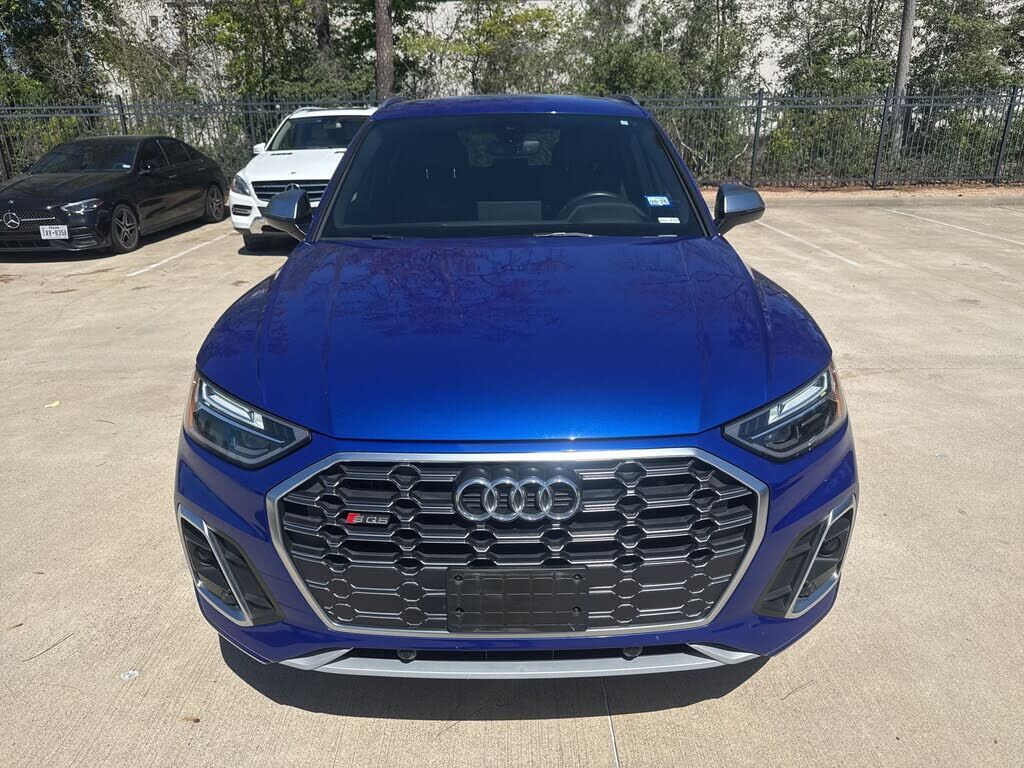 2022 Audi SQ5