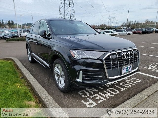 2023 AUDI Q7