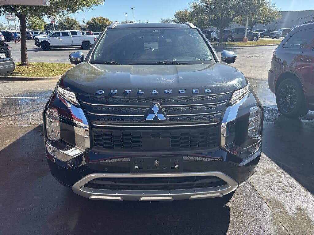 2022 MITSUBISHI Outlander