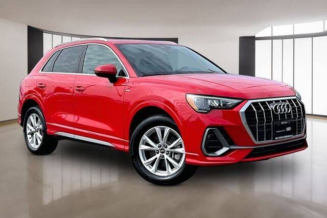 2022 AUDI Q3