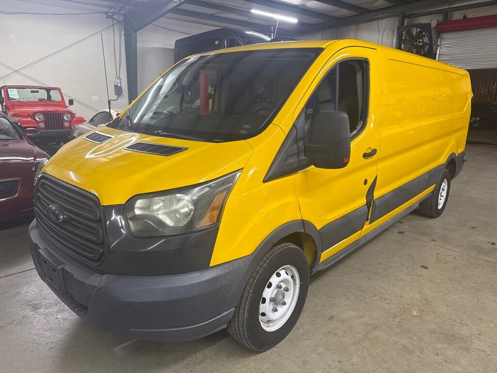 2015 FORD Transit