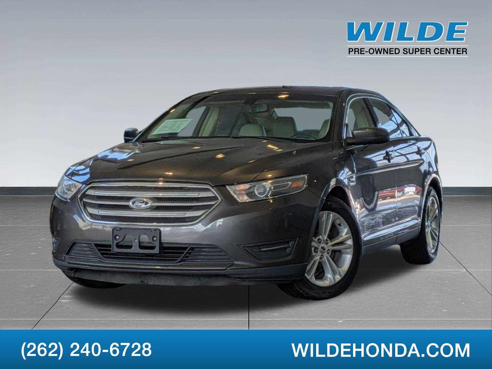 2015 FORD Taurus