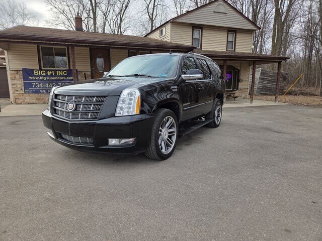 2013 CADILLAC Escalade