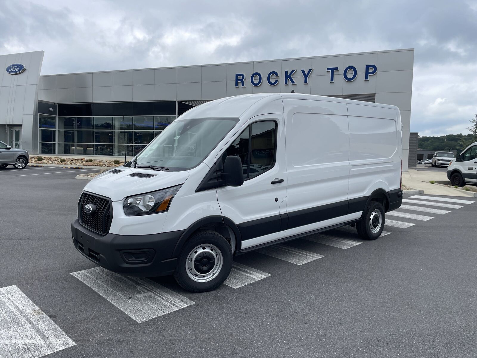 2025 FORD Transit