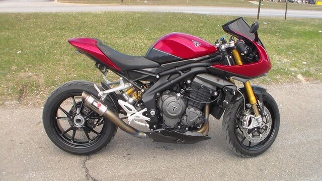 2022 TRIUMPH Speed Triple