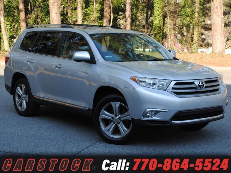 2013 TOYOTA Highlander
