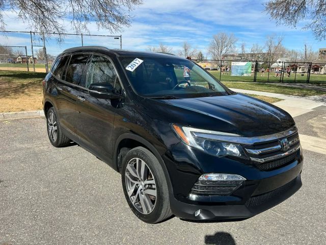 2017 HONDA Pilot