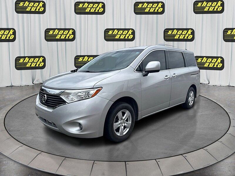 2017 NISSAN Quest