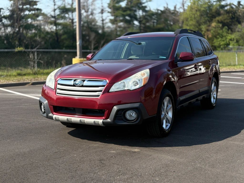 2014 SUBARU Outback