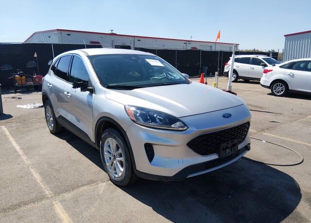 2020 FORD Escape
