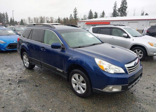 2011 SUBARU Outback
