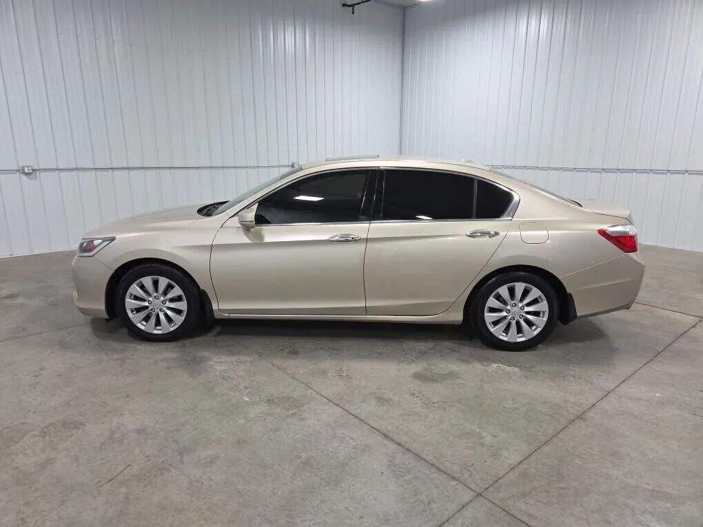 2013 HONDA Accord