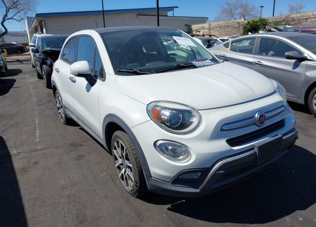 2016 FIAT 500X