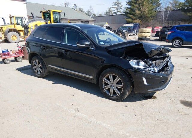 2016 VOLVO XC60